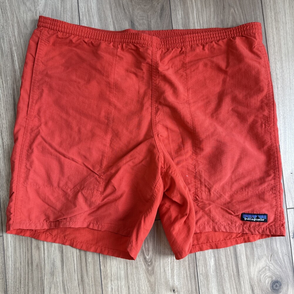 Patagonia Baggies Shorts Men’s 5” Pimento Red Orange Performance Athletic Size L